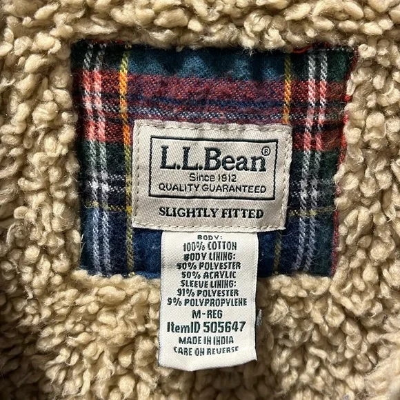 L.L. Bean Sherpa Lined Scotch Plaid Shirt Jacket - Picture 3 of 7